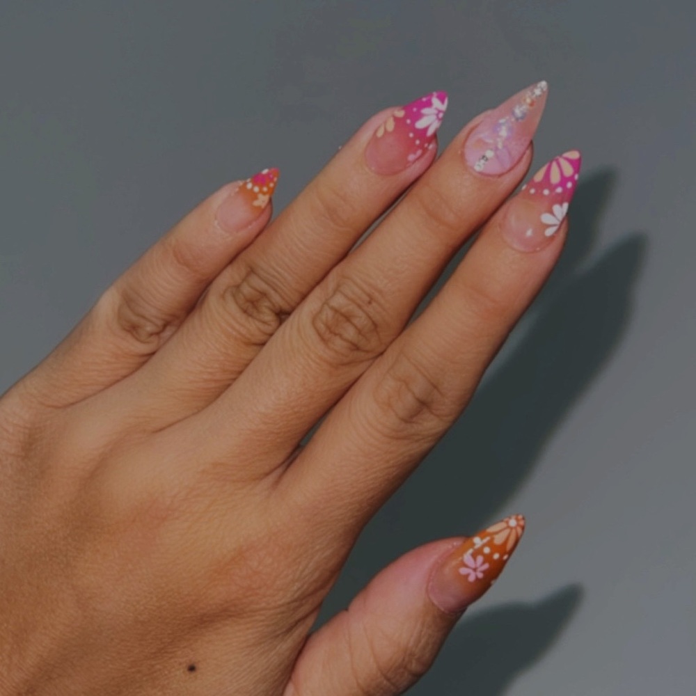 HANDPAINTED Y2K FLORAL & JEWEL PINK ORANGE GEL PRESS ON NAILS